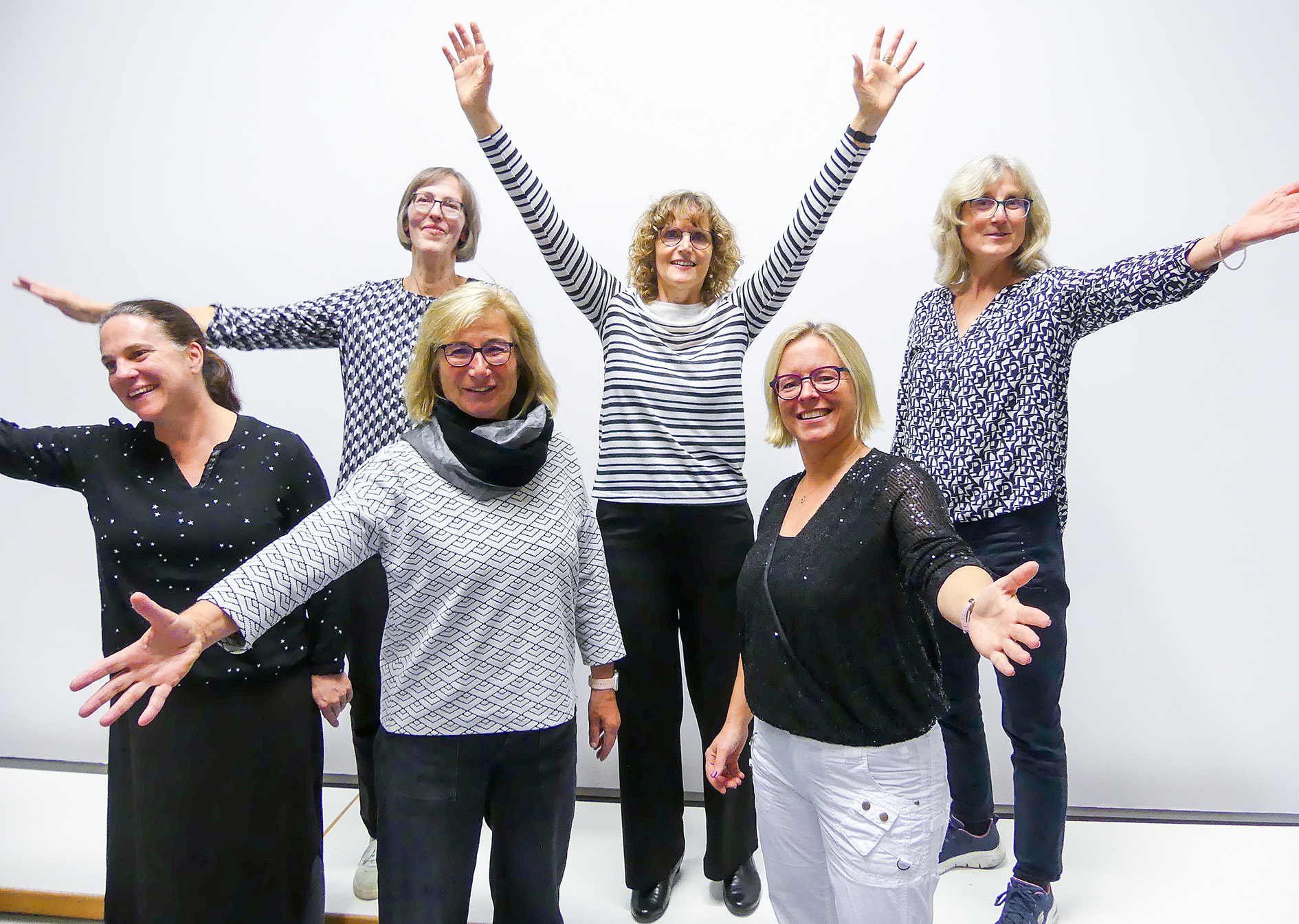 Ein Gruppenbild von dem POP- UND GOSPELCHOR CHORIOS